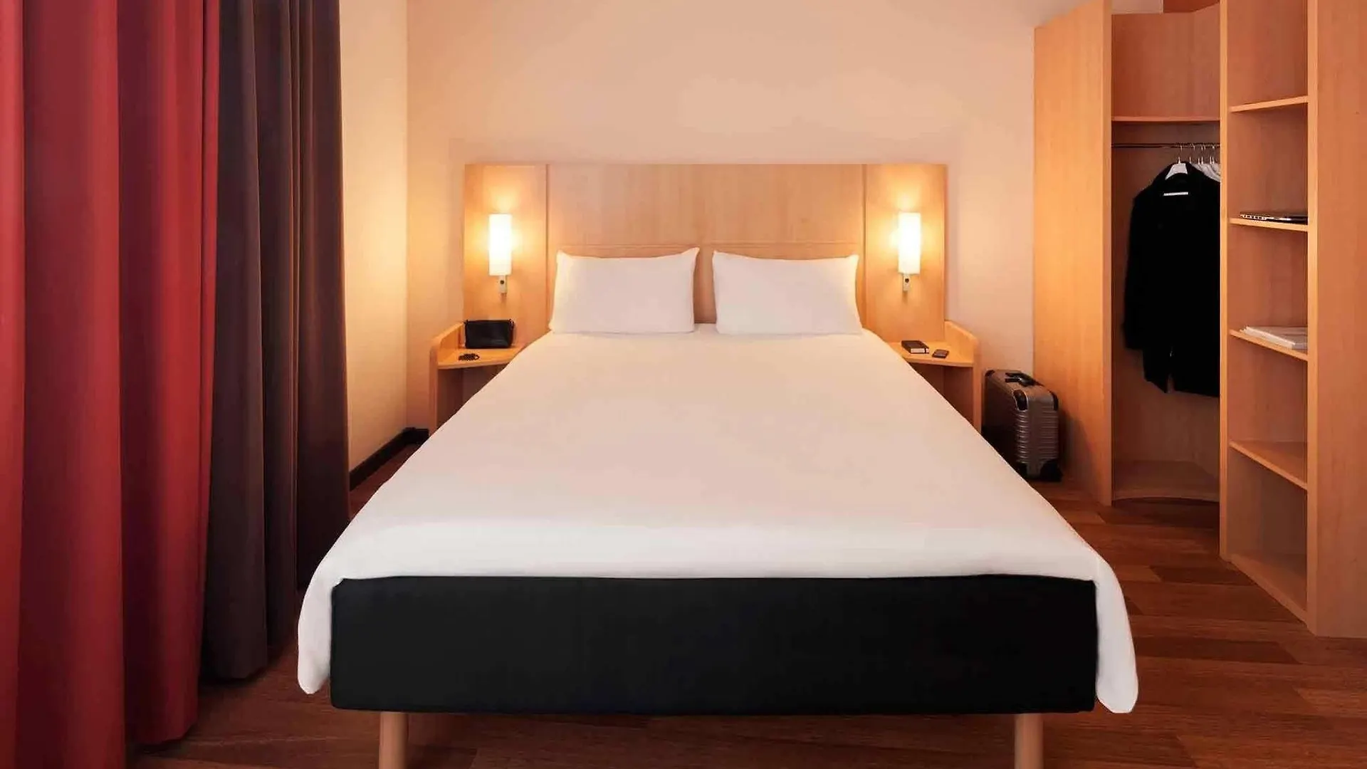 Ibis Hotel Nuernberg Altstadt Norimberga